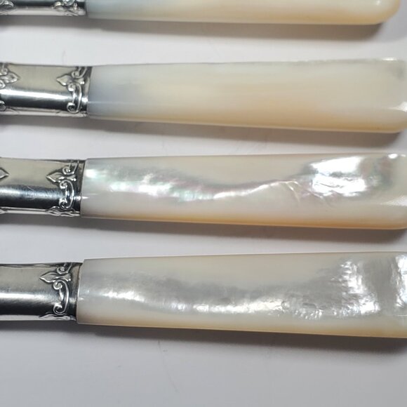 Antique Mother-of-Pearl Knife Set – Sterling Ferrule & Silver-Plated Blade - Picture 5 of 13